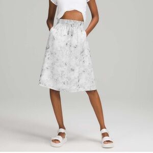 Lululemon Lightweight Pull-On Super-High Rise Midi Skirt Aquila Rhino Grey Multi